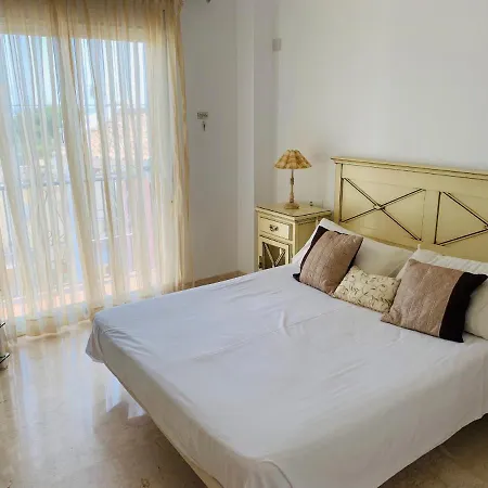 Beautiful Walking Distance To El Faro Willa Fuengirola