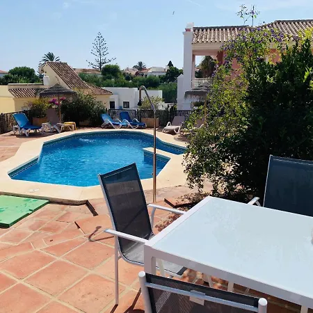 Beautiful Walking Distance To El Faro Villa