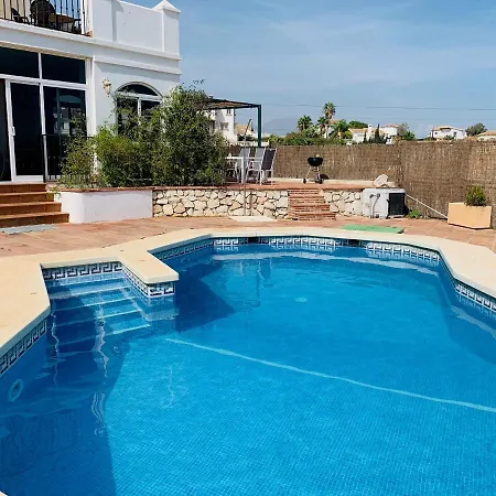 Beautiful Walking Distance To El Faro * Fuengirola