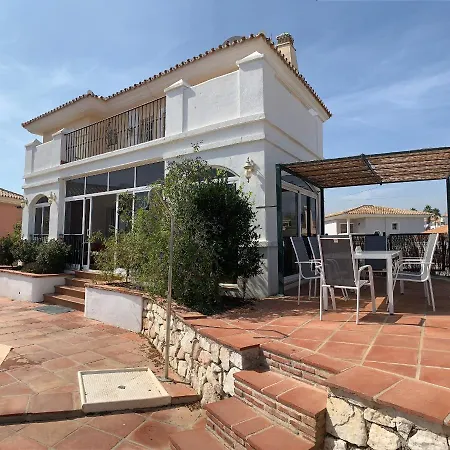 Beautiful Walking Distance To El Faro * Fuengirola