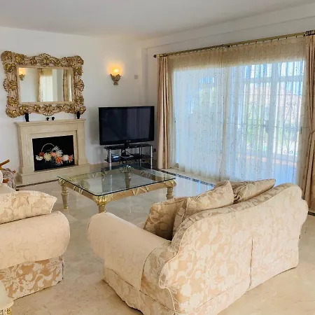 Beautiful Walking Distance To El Faro * Fuengirola