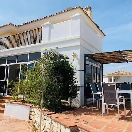 Beautiful Walking Distance To El Faro * Fuengirola