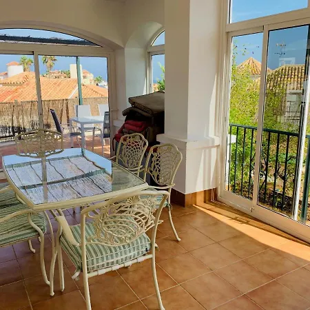 Beautiful Walking Distance To El Faro Villa