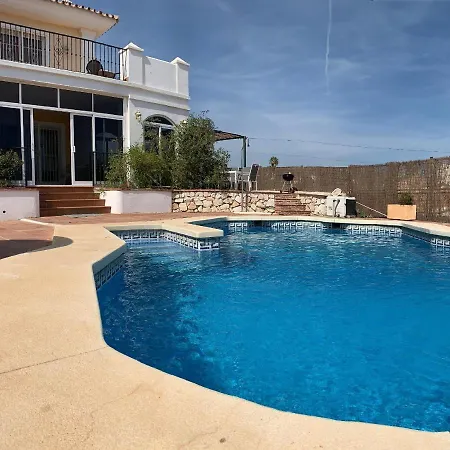 Beautiful Walking Distance To El Faro Villa Fuengirola