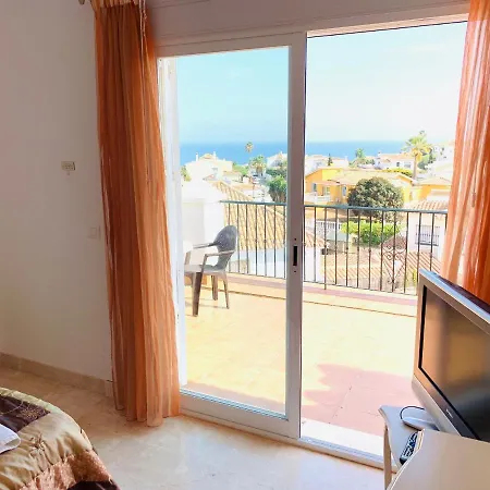 Villa Beautiful Walking Distance To El Faro *